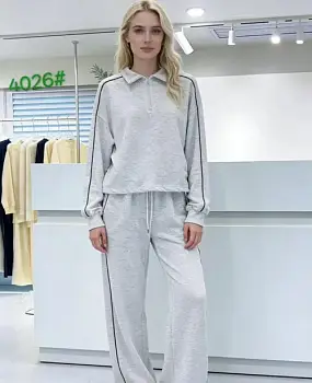 Спортивный костюм полузамок женский (р-р единый 48-52)
