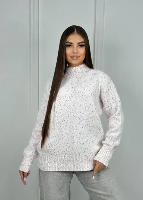 Свитер оверсайз с воротником-стойкой р-р 46-50