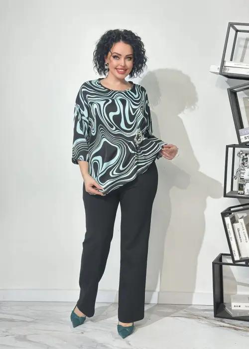 Блузка шифоновая женская р-р 48-54