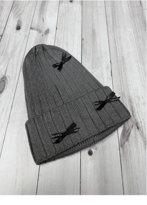 Шапка женская с бантиками р-р 56-60