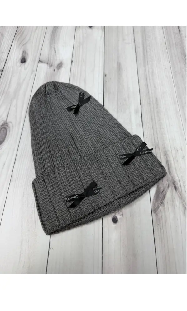 Шапка женская с бантиками р-р 56-60