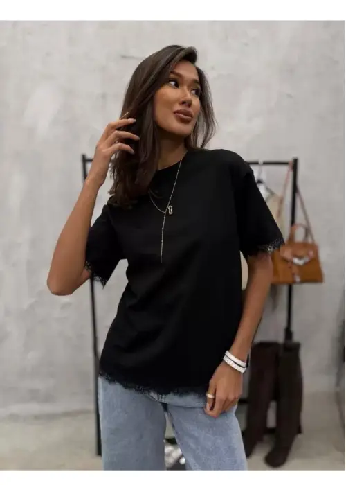 Футболка оверсайз нарядная с кружевом р-р 44-50