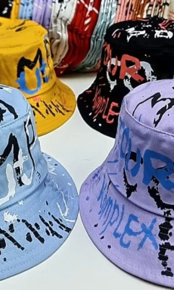 Женская панама с надписями ( р-р 55-56)