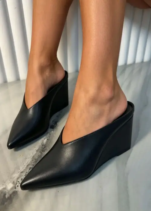 Мюли кожаные на танкетке женские (р-р 36-40)