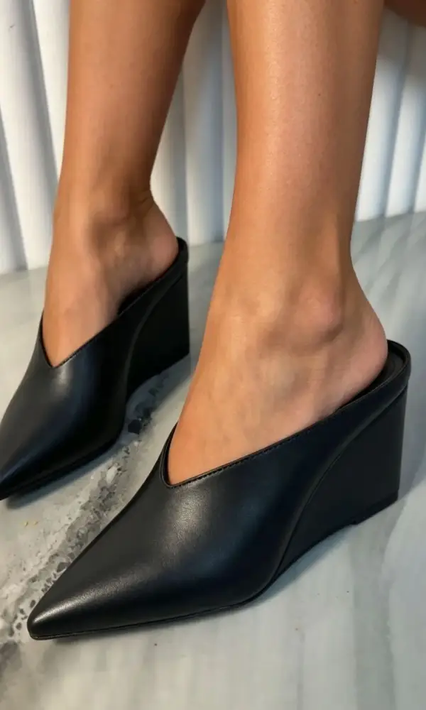 Мюли кожаные на танкетке женские (р-р 36-40)