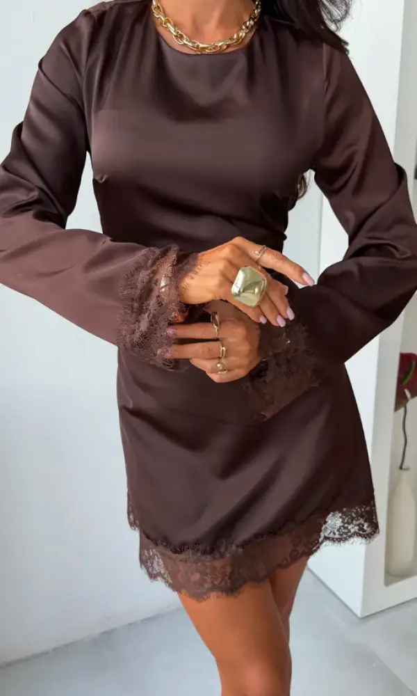 Шёлковое мини-платье с гипюром р-р 42-44