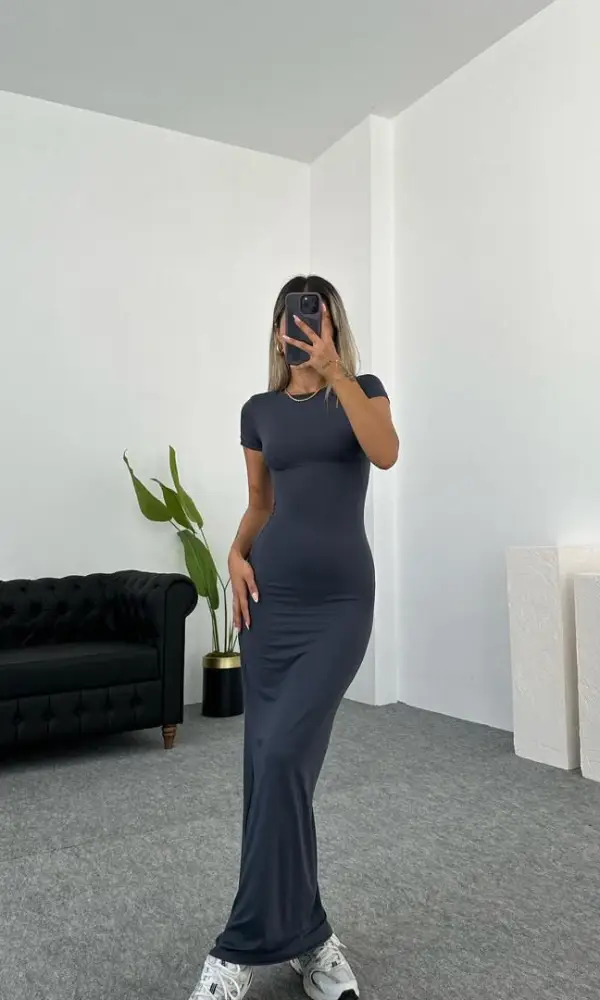 Женское платье в длине макси , рубчик ( р-р 42-44)