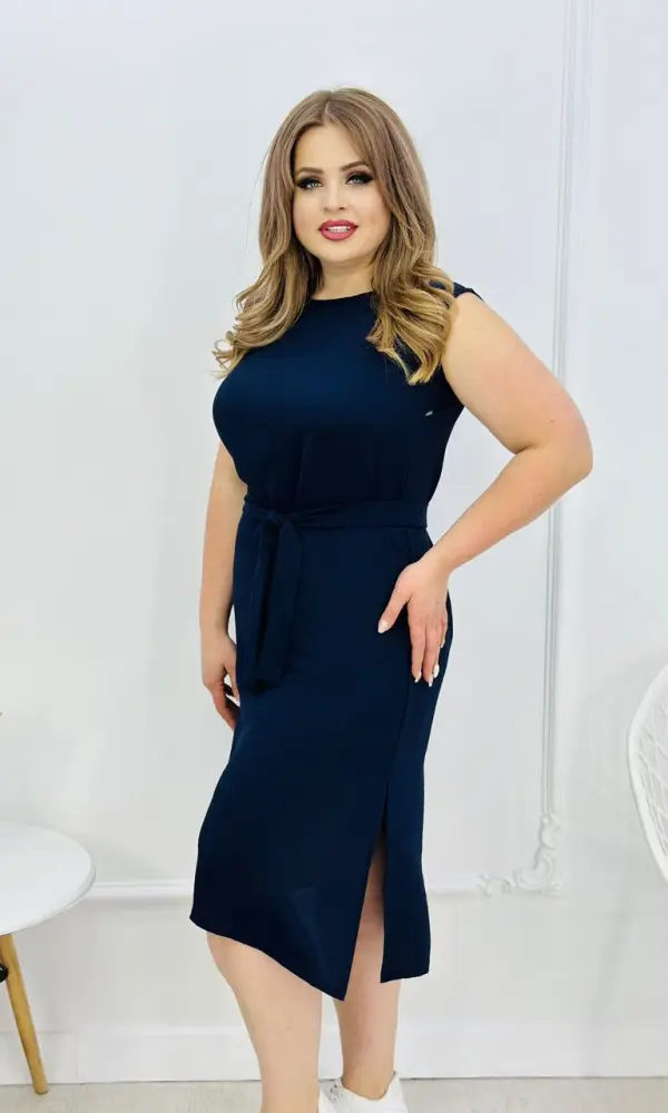 Платье летнее без рукавов с разрезами ( р-р 46-56)