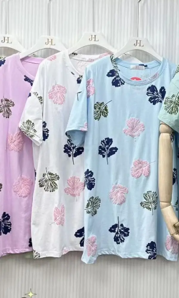 Футболка женская , оверсайз, объемный принт (р-р 56-58)