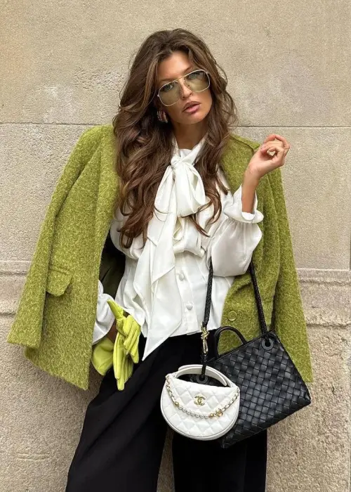 Блузка шёлковая с бантом женская р-р 42-44