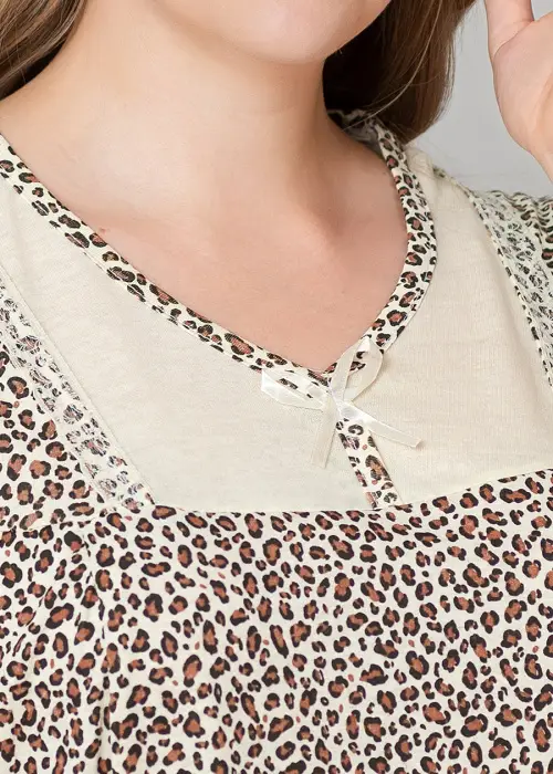 Сорочка женская, принт "Леопард"с круглым вырезом. Короткий рукав (р-р 48-58)