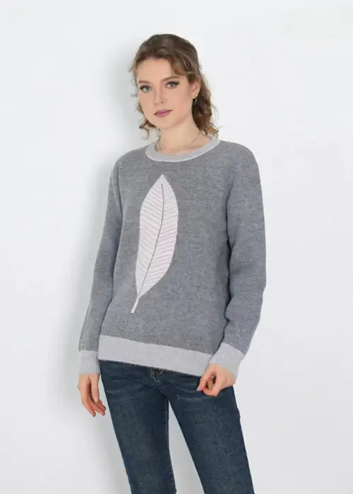 Свитер женский с перьями р-р 54-56