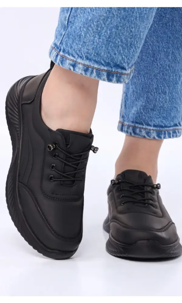 Кроссовки женские кожаные со шнурками на утяжке р-р 36-41