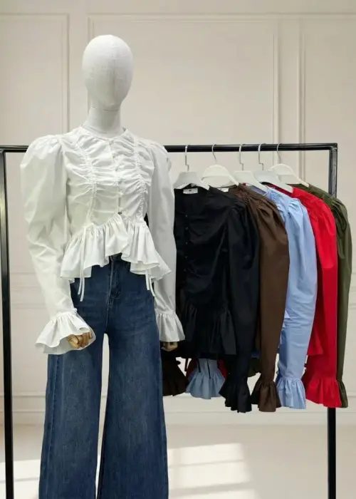 Рубашка женская приталенная со сборками (р-р 42-44)