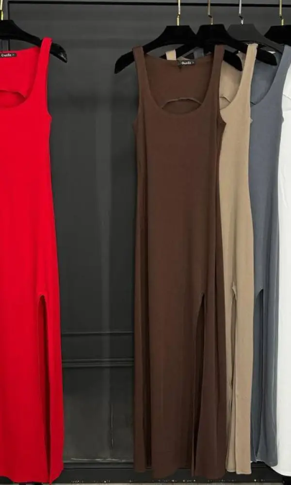 Платье-майка в длине макси с разрезом ( р-р 42-44)