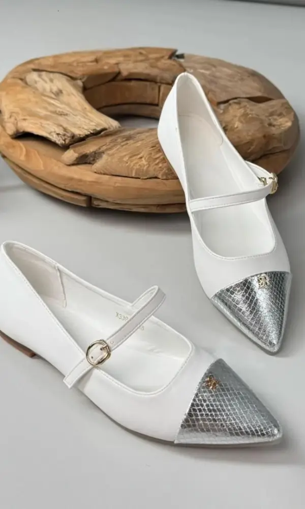 Туфли без каблука с ремешком женские (р-р 36-41)