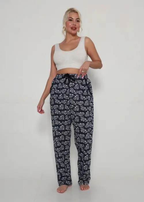 Брюки домашние на резинке женские р-р 58-66