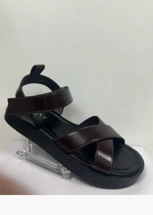 Сандалии кожаные на липучке женские (р-р 36-41)