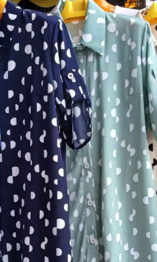 Женское платье - рубашка горох (р-р 50-60)