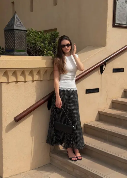 Топ с разрезом сбоку кружевной женский (р-р 42-44)