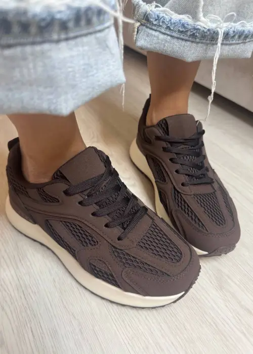 Кроссовки женские р-р 36-41