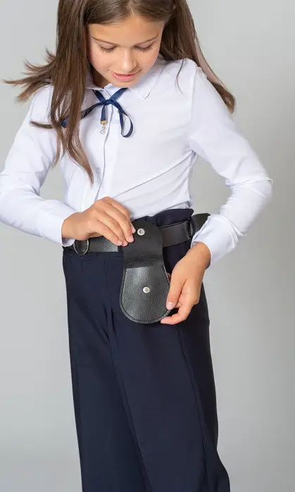 Брюки школьные для девочки, на резинке с поясом и сумкой (6-11 лет)