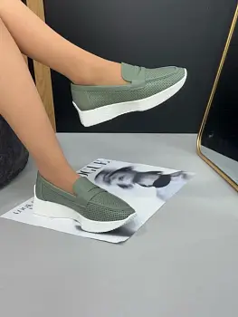 Лоферы с перфорацией кожаные женские (р-р 36-40)