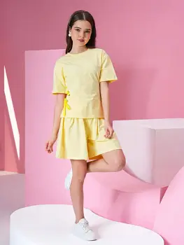 Костюм для девочки, футболка с завязками и шорты (р-р 36-44)