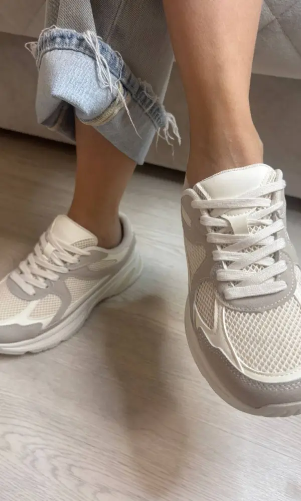 Кроссовки в сетку женские р-р 36-41