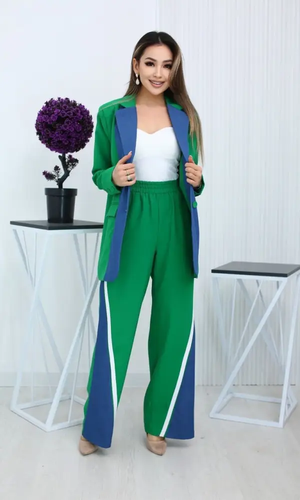 Костюм женский комбинированная джинса, спорт шик ( р-р 42-44)