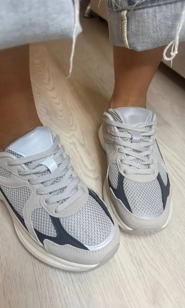 Кроссовки в сетку женские р-р 36-41