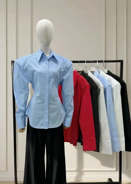 Рубашка женская приталенная с широкими плечами (р-р 42-44)