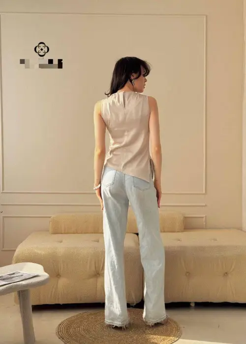 Блузка женская с драпировкой и коротким рукавом р-р 42-48