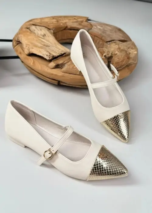 Туфли без каблука с ремешком женские (р-р 36-41)