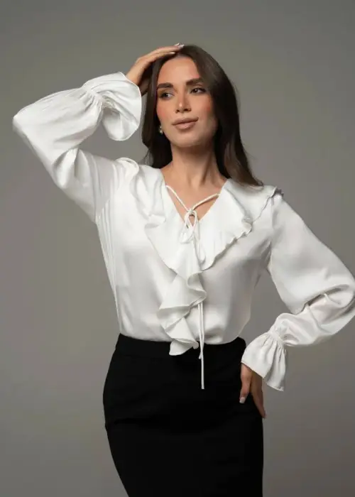 Блузка женская шёлковая с воланами р-р 42-48