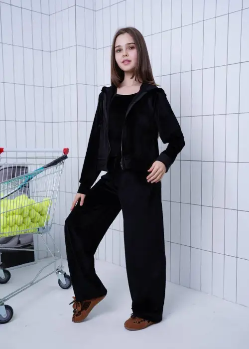 Костюм тройка велюровый для девочки р-р 36-44