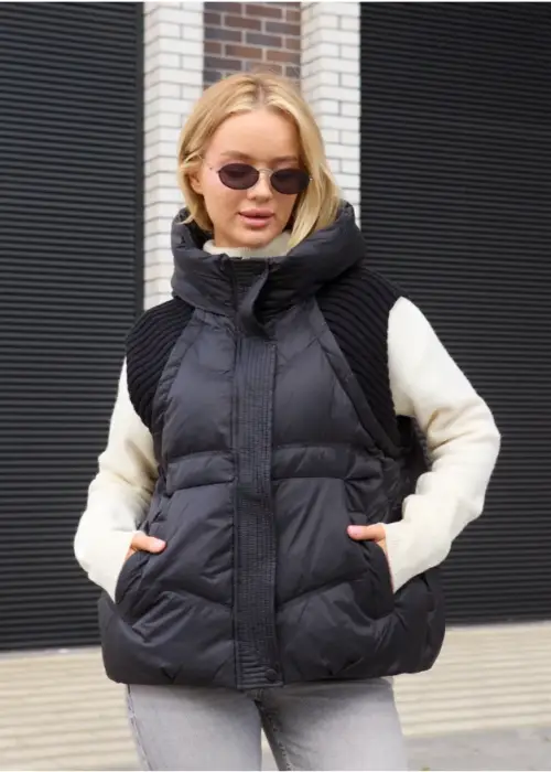 Жилет утепленный с капюшоном дутик стеганный р-р M L XL