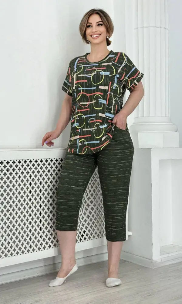 Костюм домашний с бриджами дачный р-р 50-60