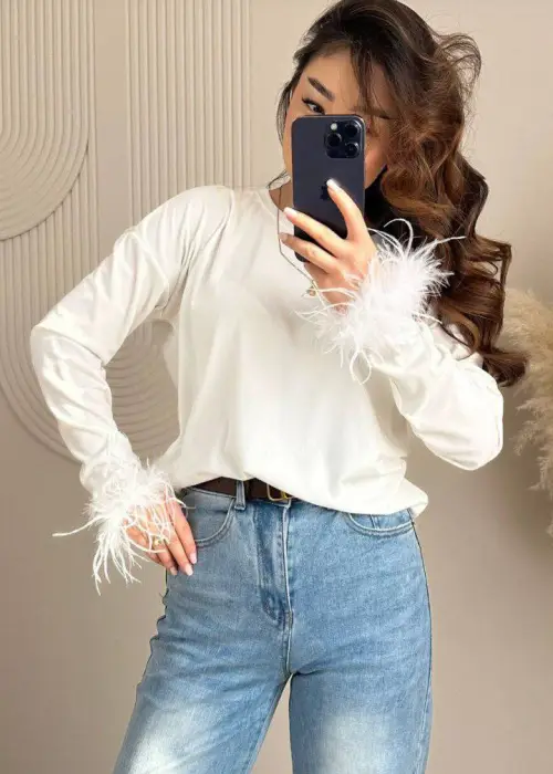 Лонгслив с перьями женский р-р 42-44