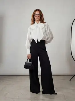 Блузка из органзы женская с бантом (р-р 42-44)