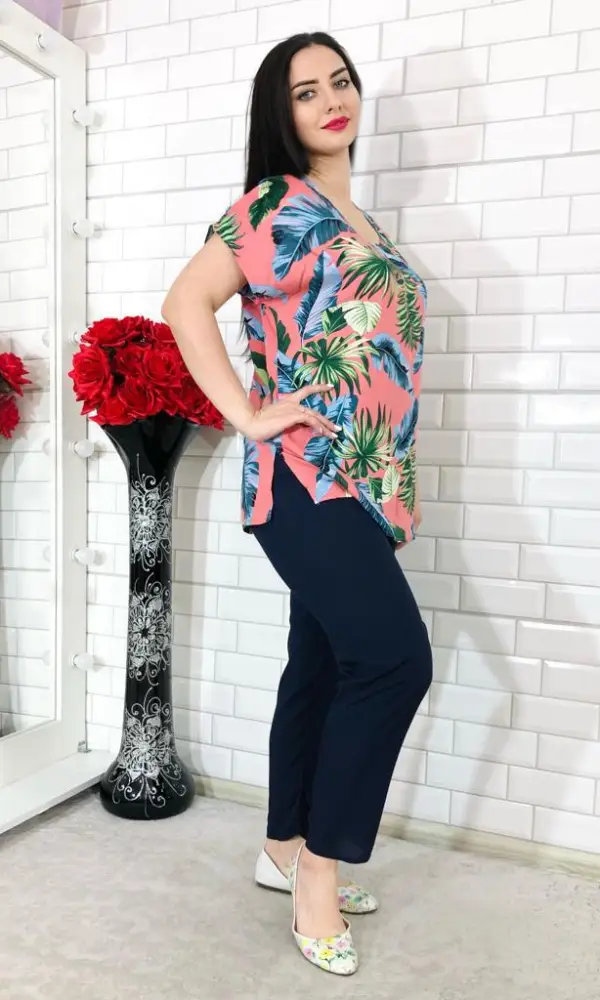 Комплект домашний штапель с брюками ( р-р 52-60)