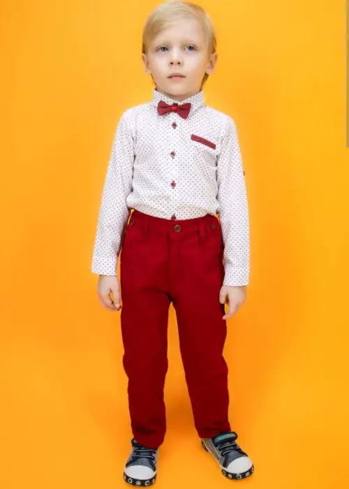 Костюм классический для мальчика: рубашка-брюки-бабочка р-р 5-8 лет