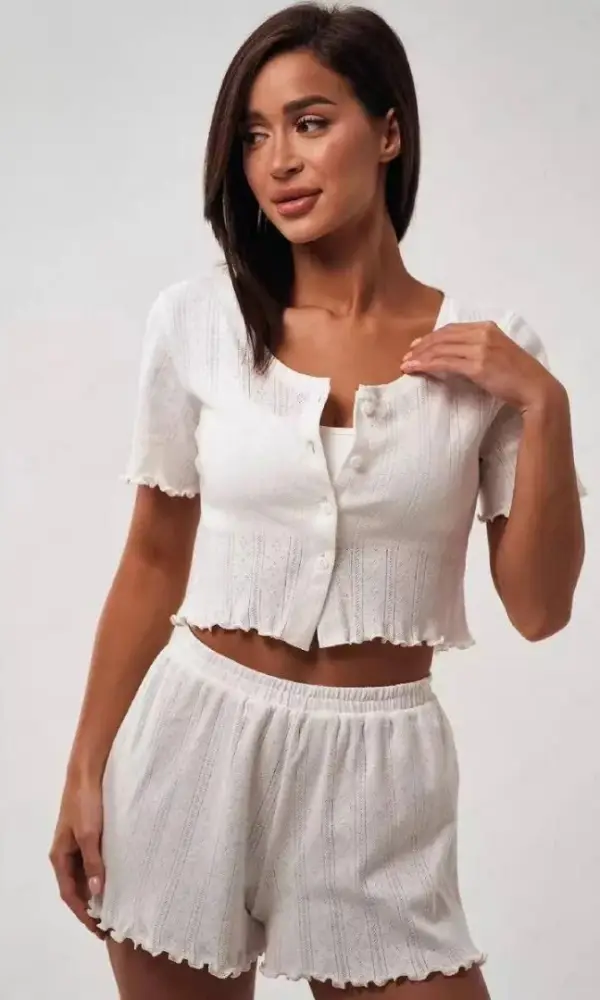 Пижама женская: топ на пуговицах и шорты (р-р S-XL)