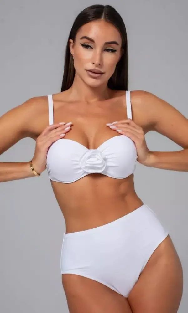 Купальник с высокой посадкой раздельный, с цветком ( р-р 38-46)