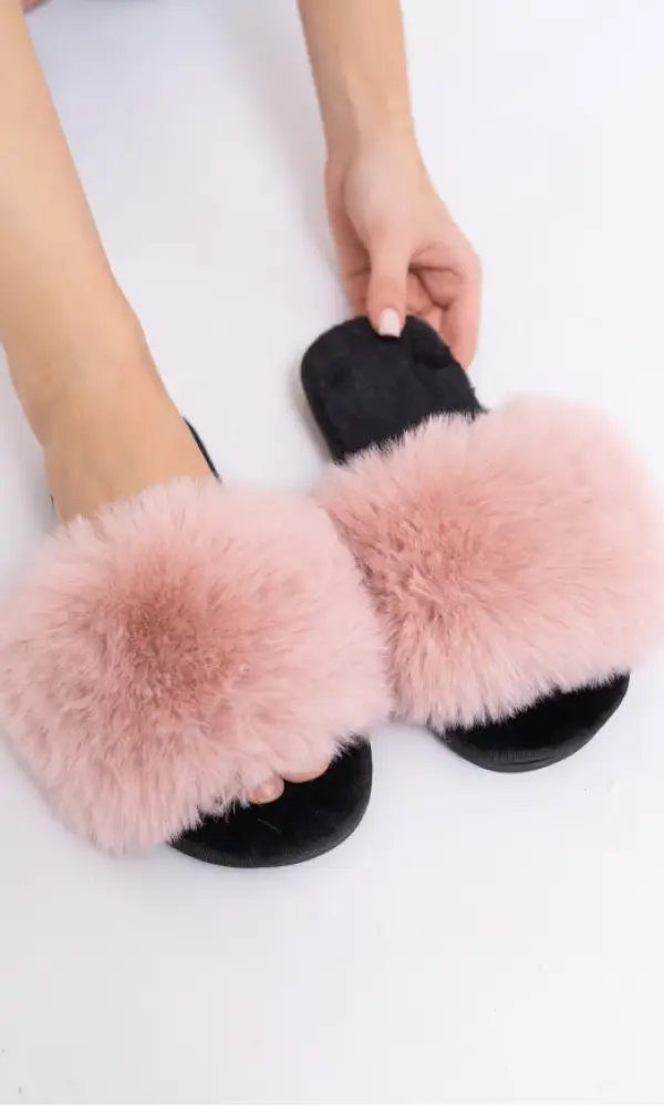 Тапочки пушистые женские р-р 36-41