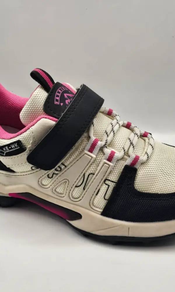 Кроссовки для девочки демисезонные (р-р 32-37)