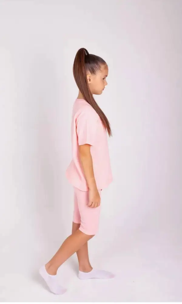 Пижама для девочки футболка-велосипедки на рост 140-146-152