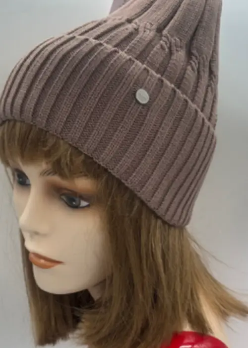 Шапка осенняя-весенняя женская вязаная (р-р 55-58)