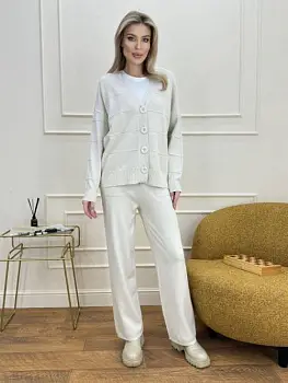 Вязаный костюм с брюками и кардиганом р-р 44-50