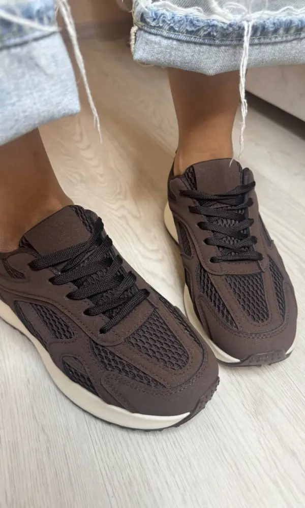 Кроссовки женские р-р 36-41